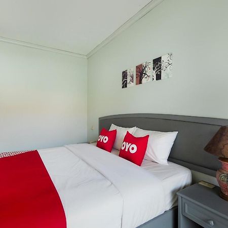 צ'יאנג ריי Oyo 859 Golden Land Hotel מראה חיצוני תמונה