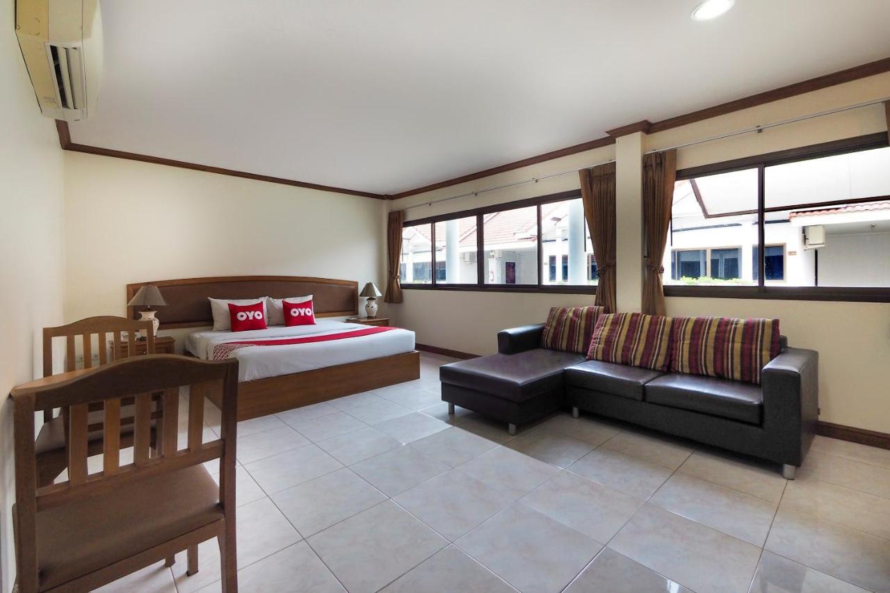 צ'יאנג ריי Oyo 859 Golden Land Hotel מראה חיצוני תמונה