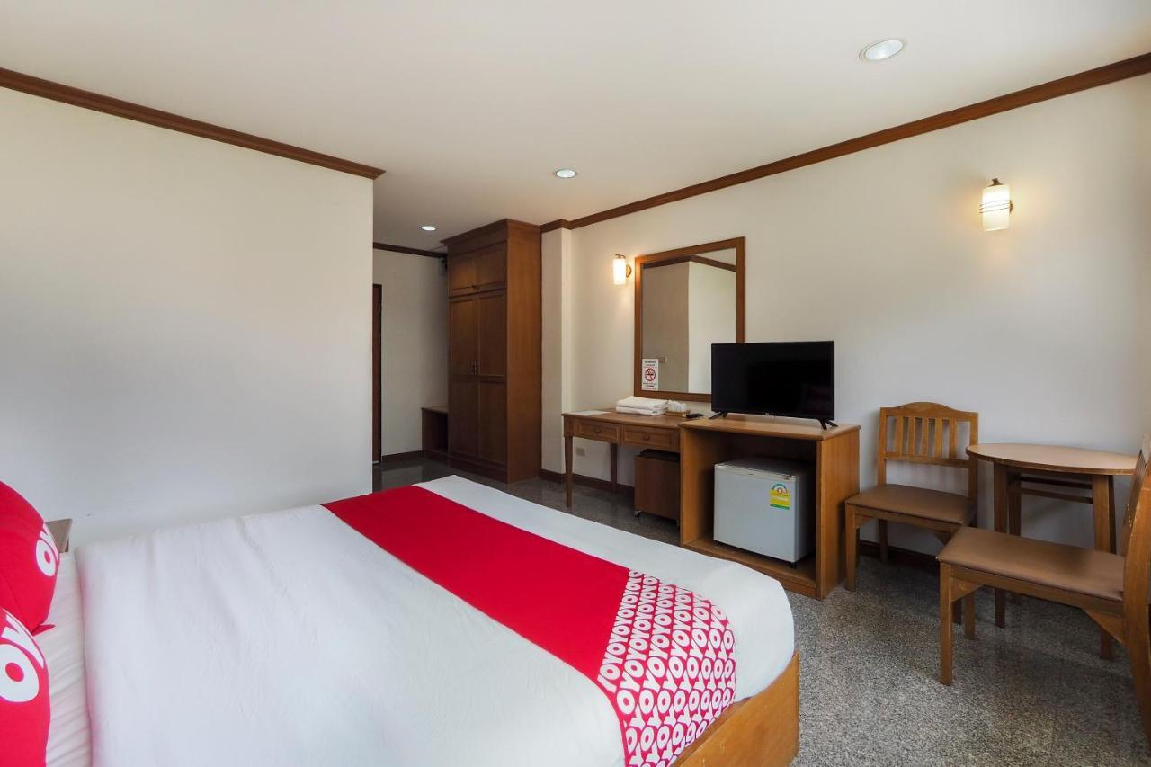 צ'יאנג ריי Oyo 859 Golden Land Hotel מראה חיצוני תמונה