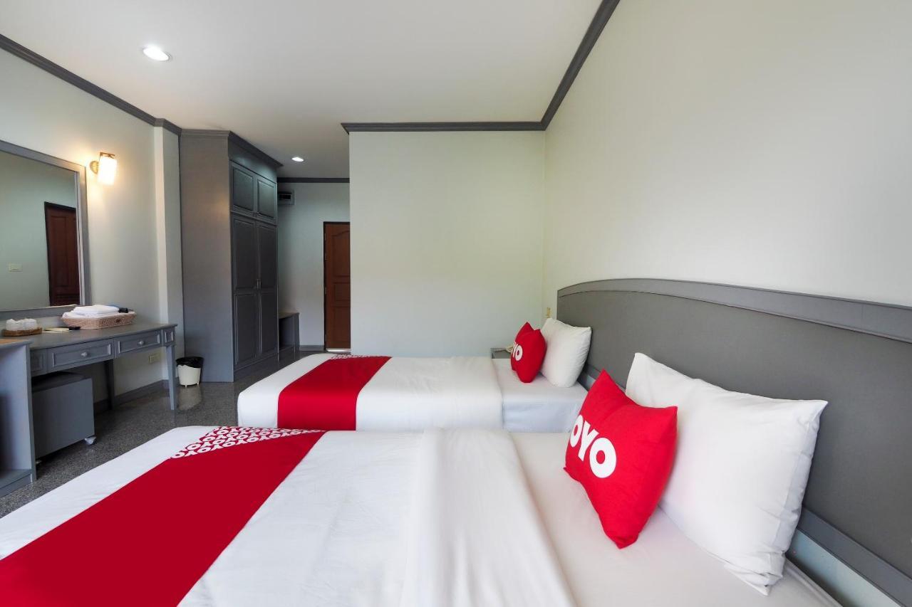 צ'יאנג ריי Oyo 859 Golden Land Hotel מראה חיצוני תמונה