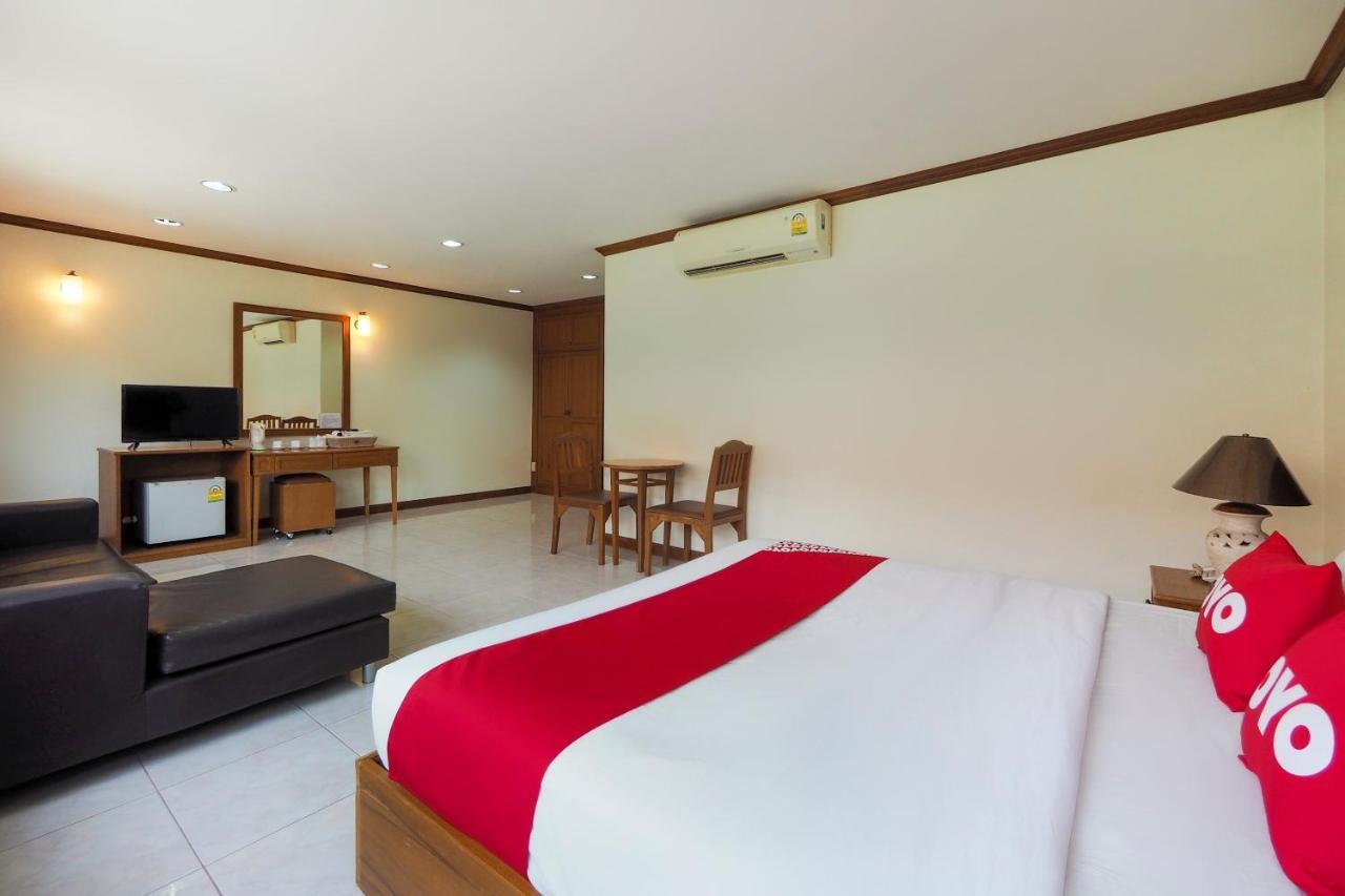 צ'יאנג ריי Oyo 859 Golden Land Hotel מראה חיצוני תמונה