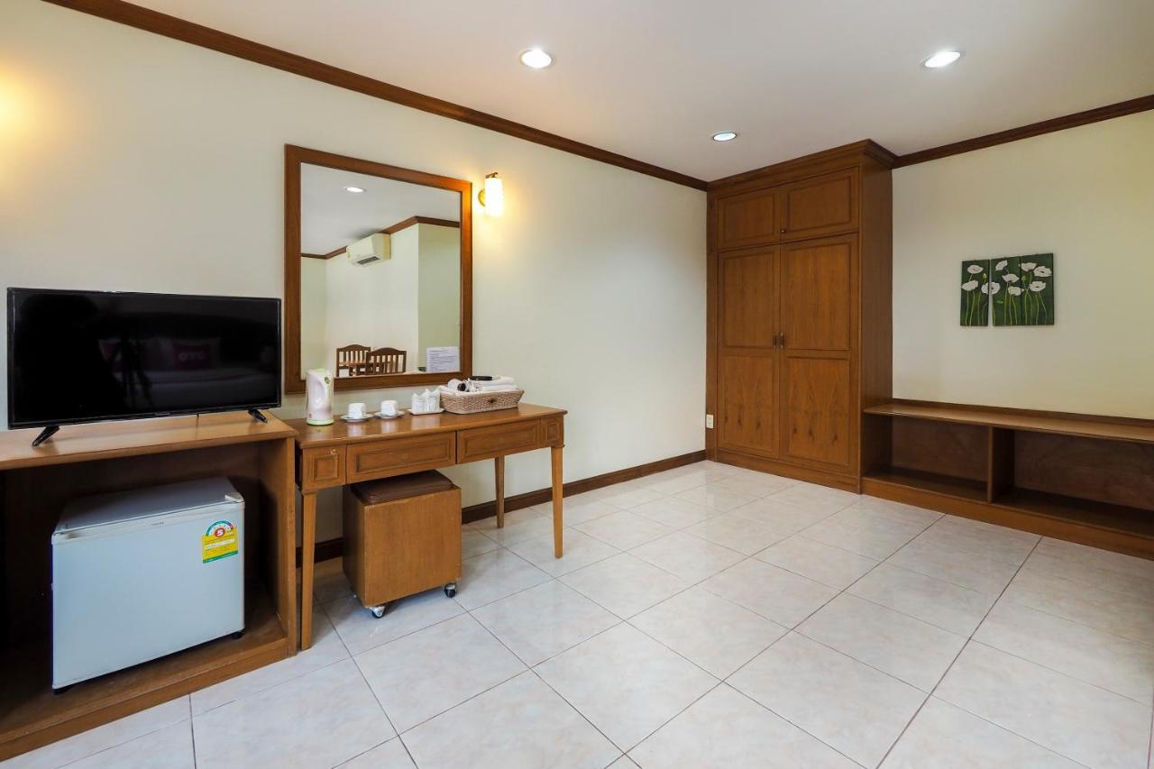 צ'יאנג ריי Oyo 859 Golden Land Hotel מראה חיצוני תמונה