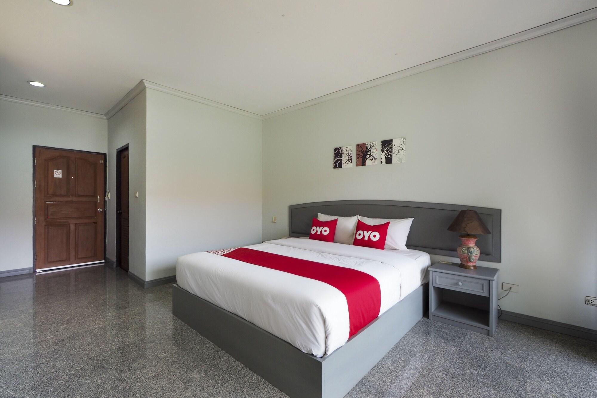 צ'יאנג ריי Oyo 859 Golden Land Hotel מראה חיצוני תמונה